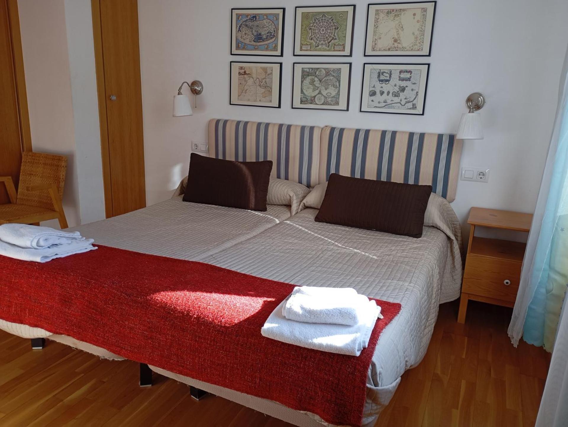 Apartamentos El Camino Villafranca Del Bierzo Ngoại thất bức ảnh