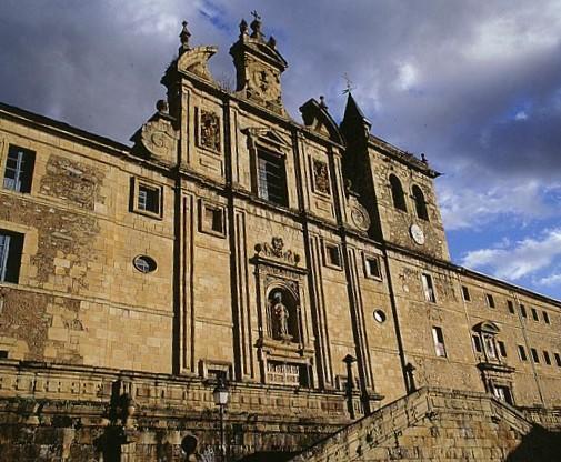 Apartamentos El Camino Villafranca Del Bierzo Ngoại thất bức ảnh