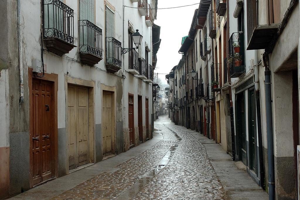 Apartamentos El Camino Villafranca Del Bierzo Ngoại thất bức ảnh